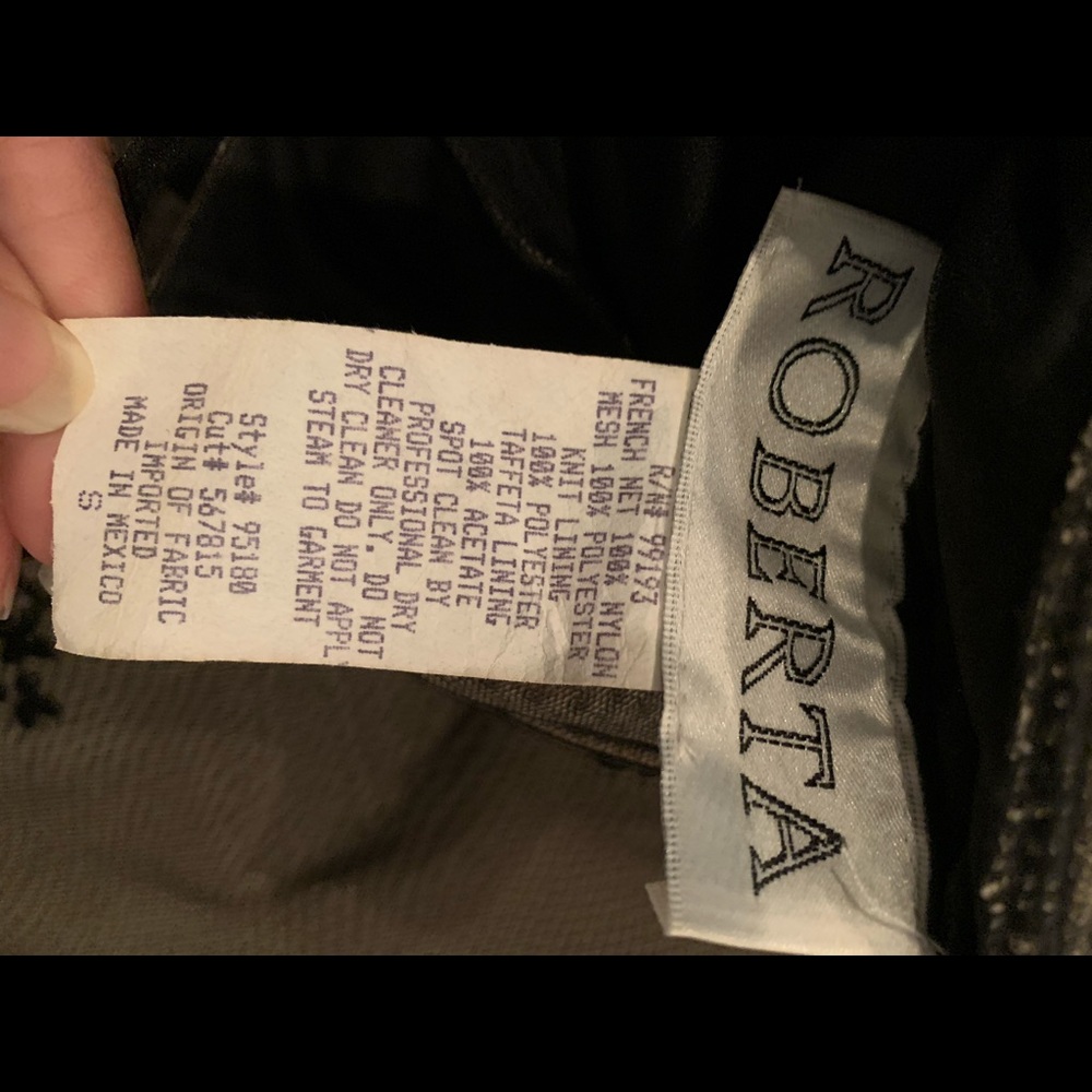 Dress size small - Picture 3 of 3